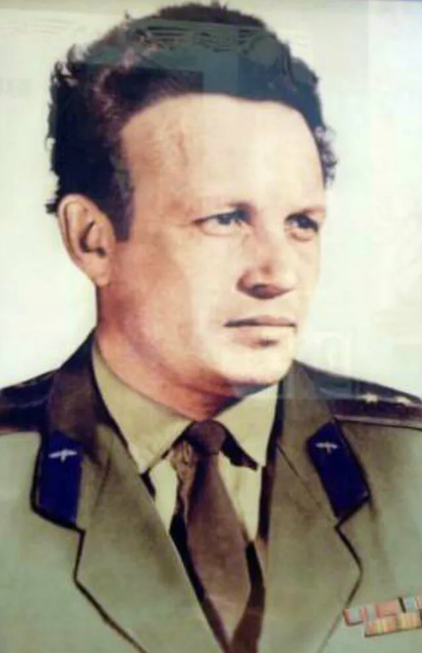 Геннадий Елисеев